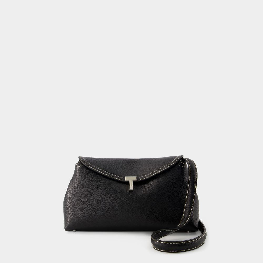 Toteme T