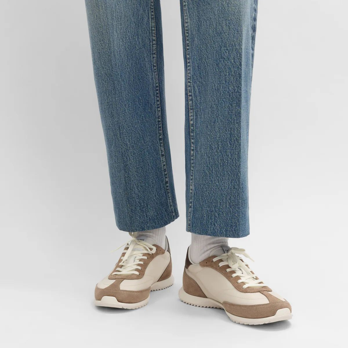 Celine Low Top Sneaker W Triomphe 15