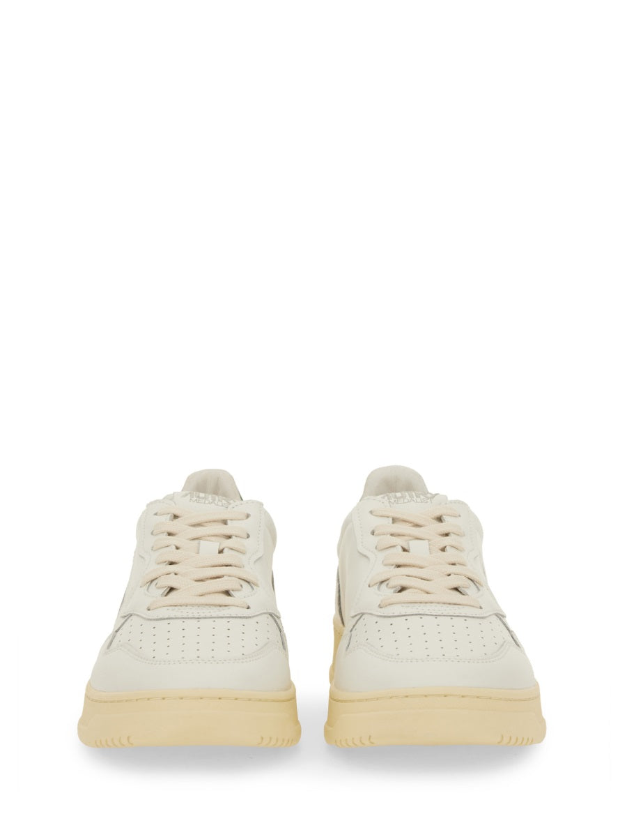 Autry Sneaker Medalist Low