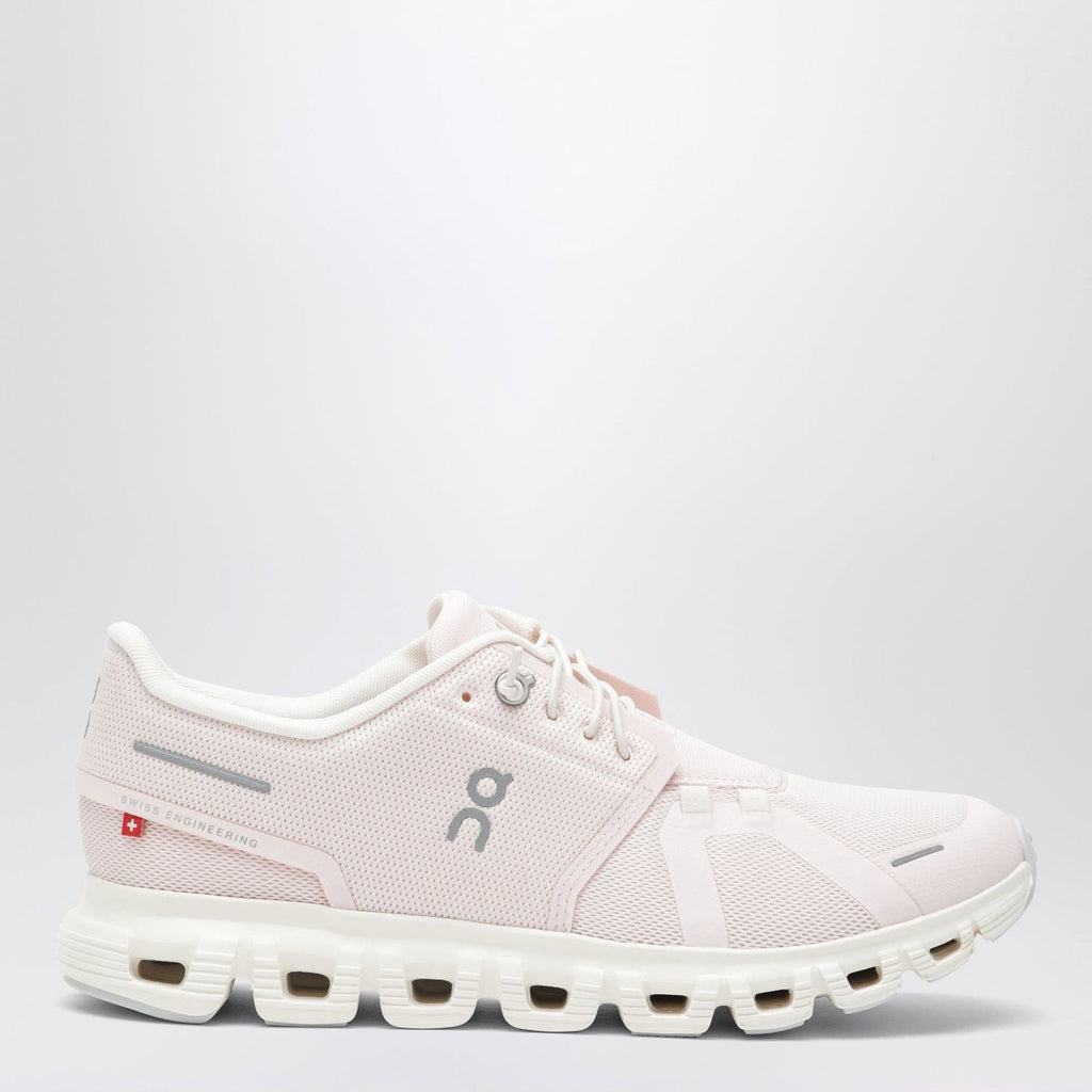 On Running Cloud 6 Salt/Gardenia Sneakers