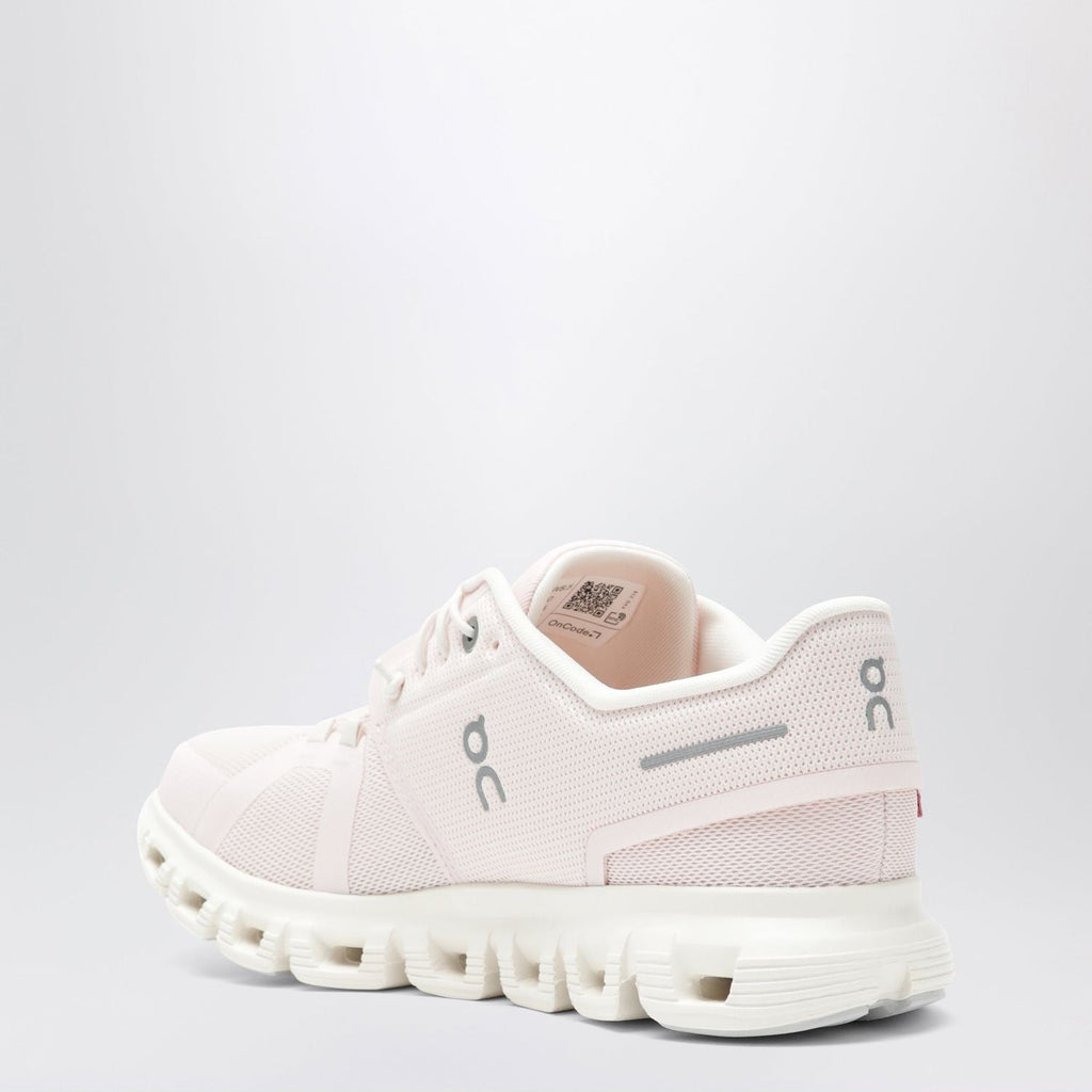 On Running Cloud 6 Salt/Gardenia Sneakers