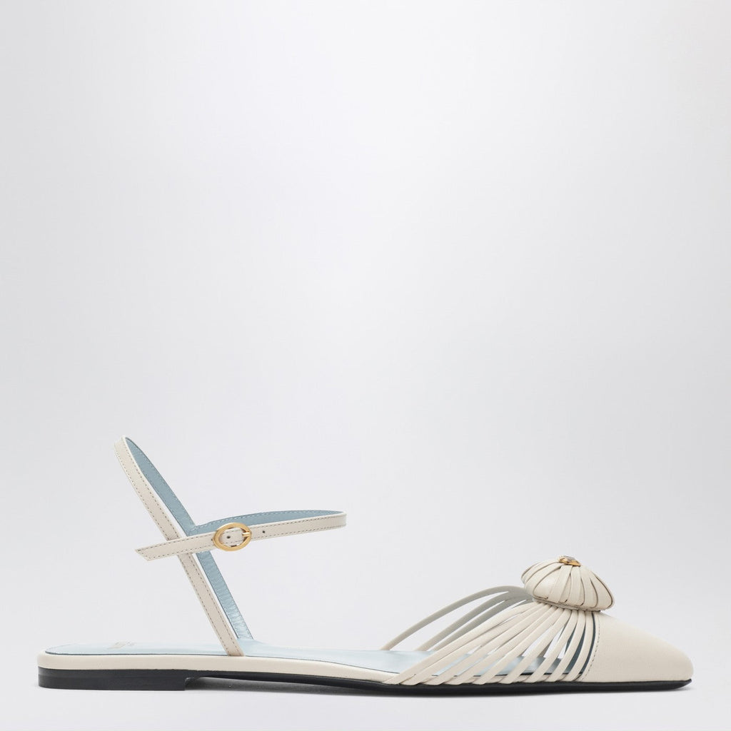 Valentino Garavani Coeur Royal Sandals In Ivory