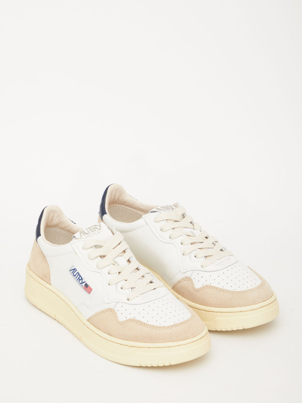 Autry Medalist White/Blue Leather Trainer
