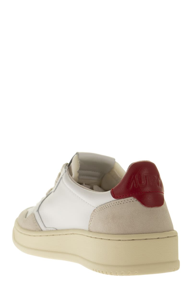 Autry Medalist Low Leather And Suede Sneakers