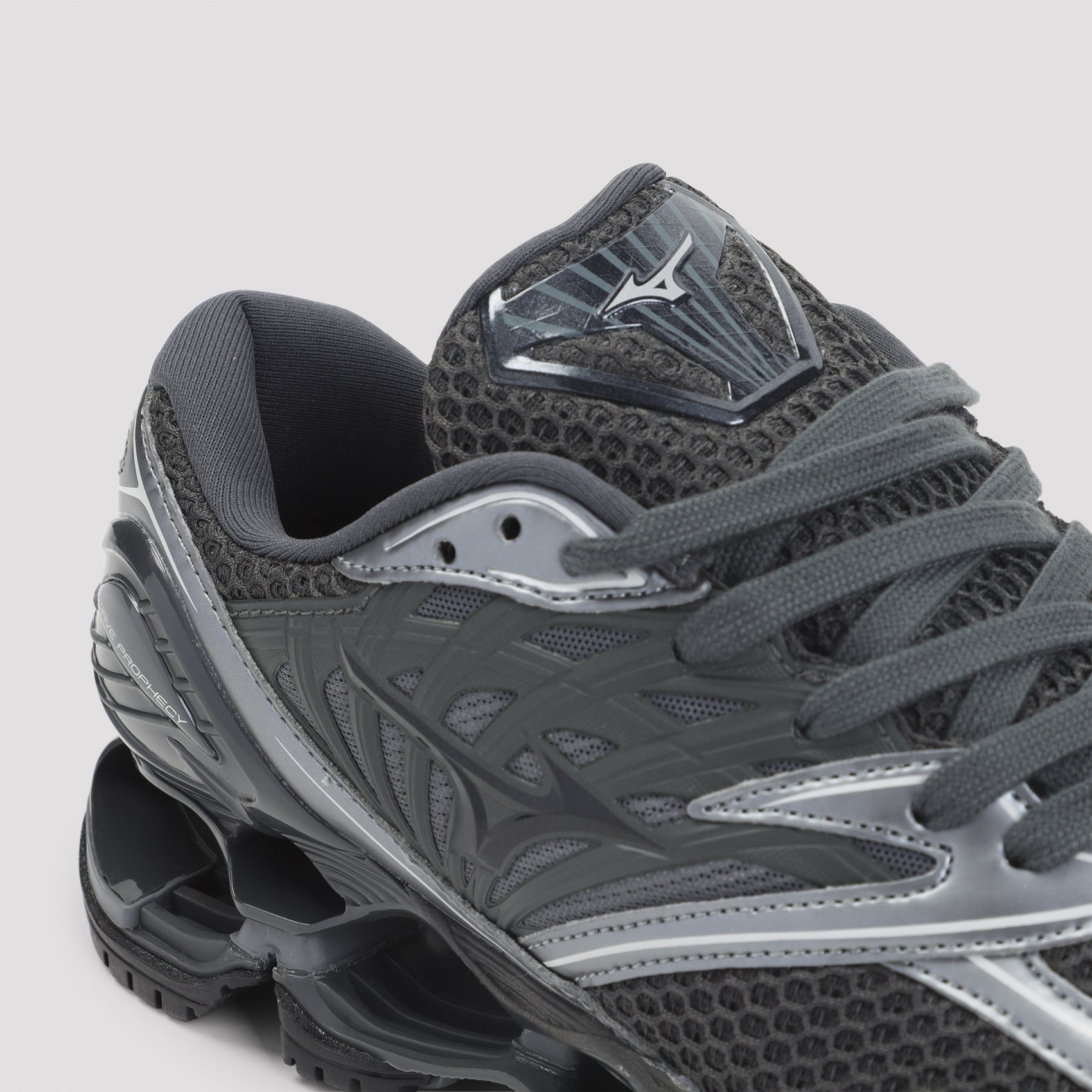 Mizuno Mizuno Wave Prophecy Sneakers