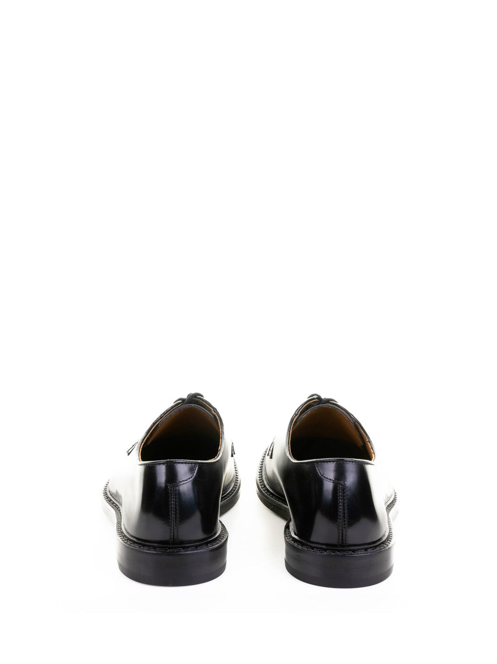Doucal's Low Black Leather Laceup