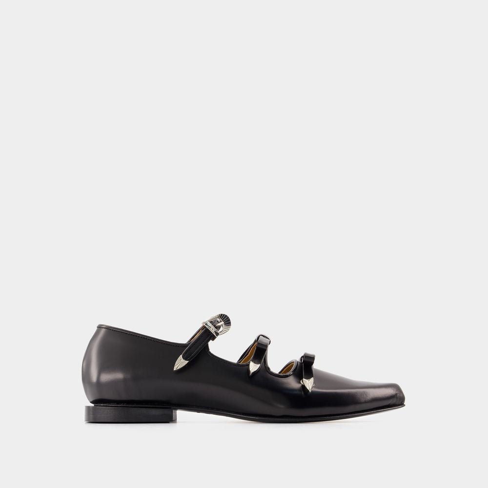 Toga Pulla Aj1344 Ballerinas