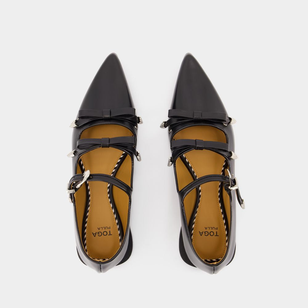 Toga Pulla Aj1344 Ballerinas
