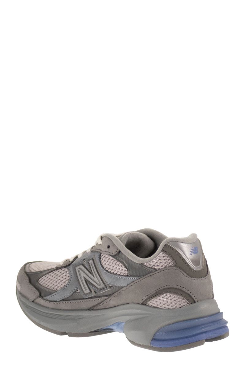 New Balance U2010 - Trainers With Side Logo