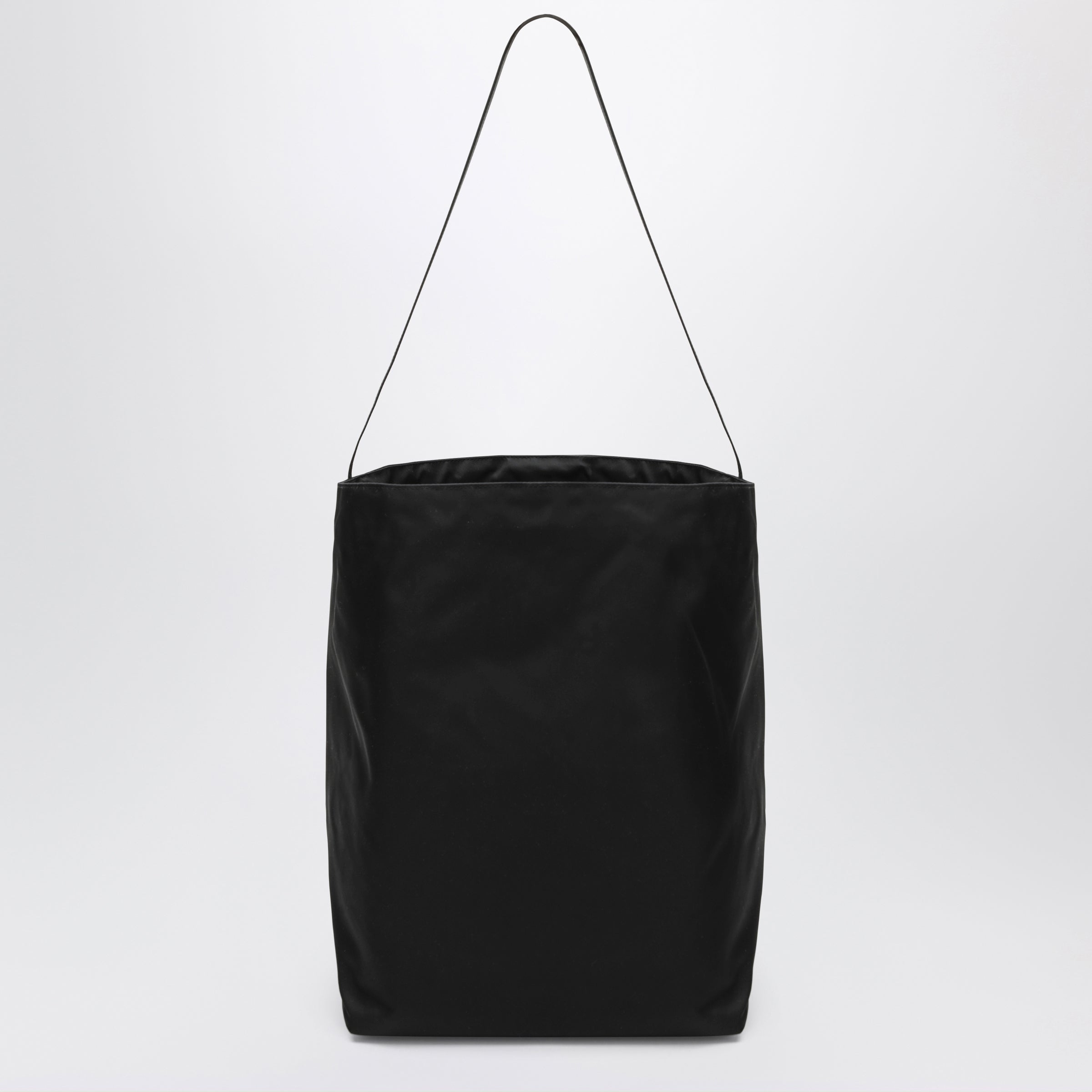 Valesque Bucket Tote Bag In Black Nylon