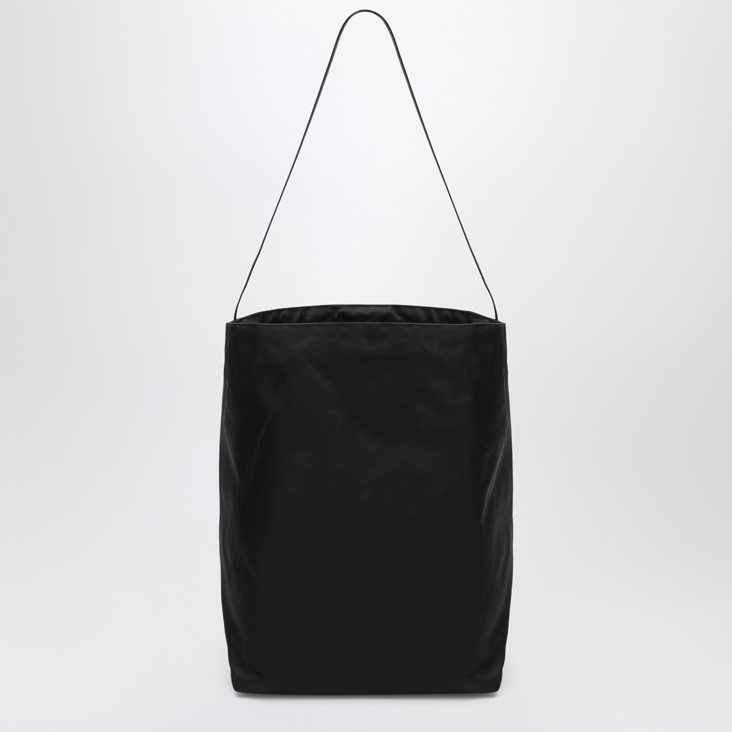 Valesque Bucket Tote Bag In Black Nylon