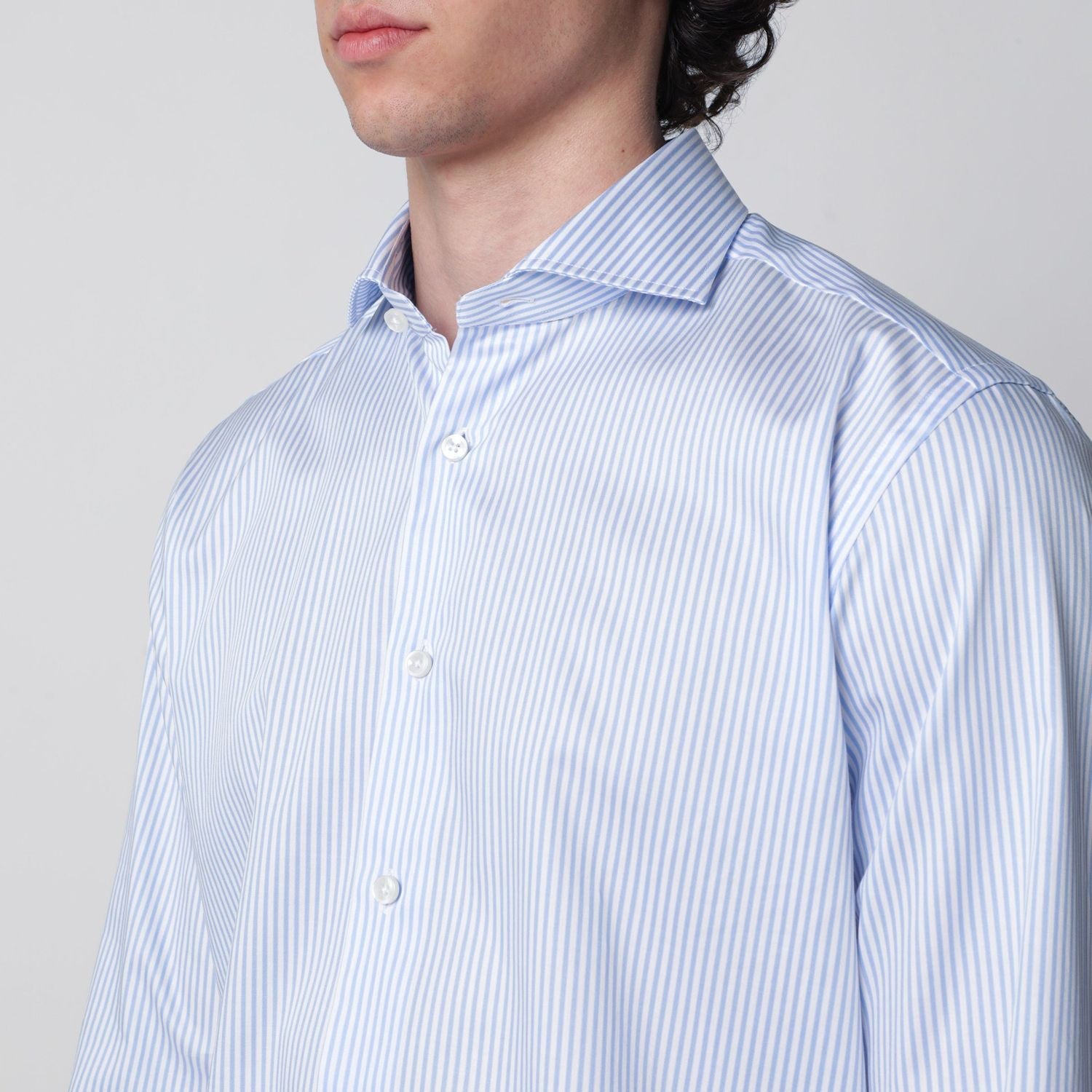 Xacus White/Light Blue Cotton Travel Shirt