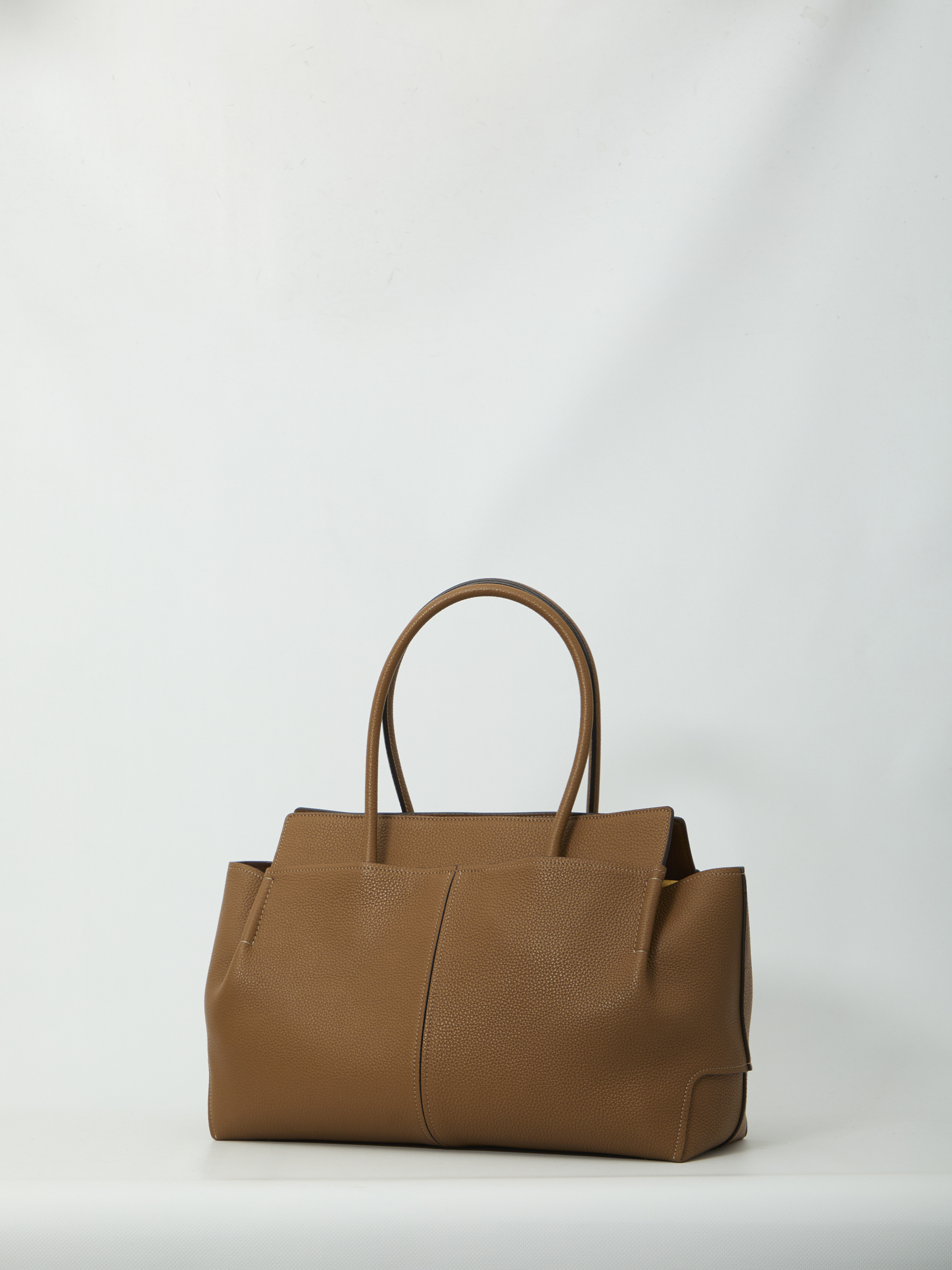 Tod's Hammered Leather Medium Tote Bag