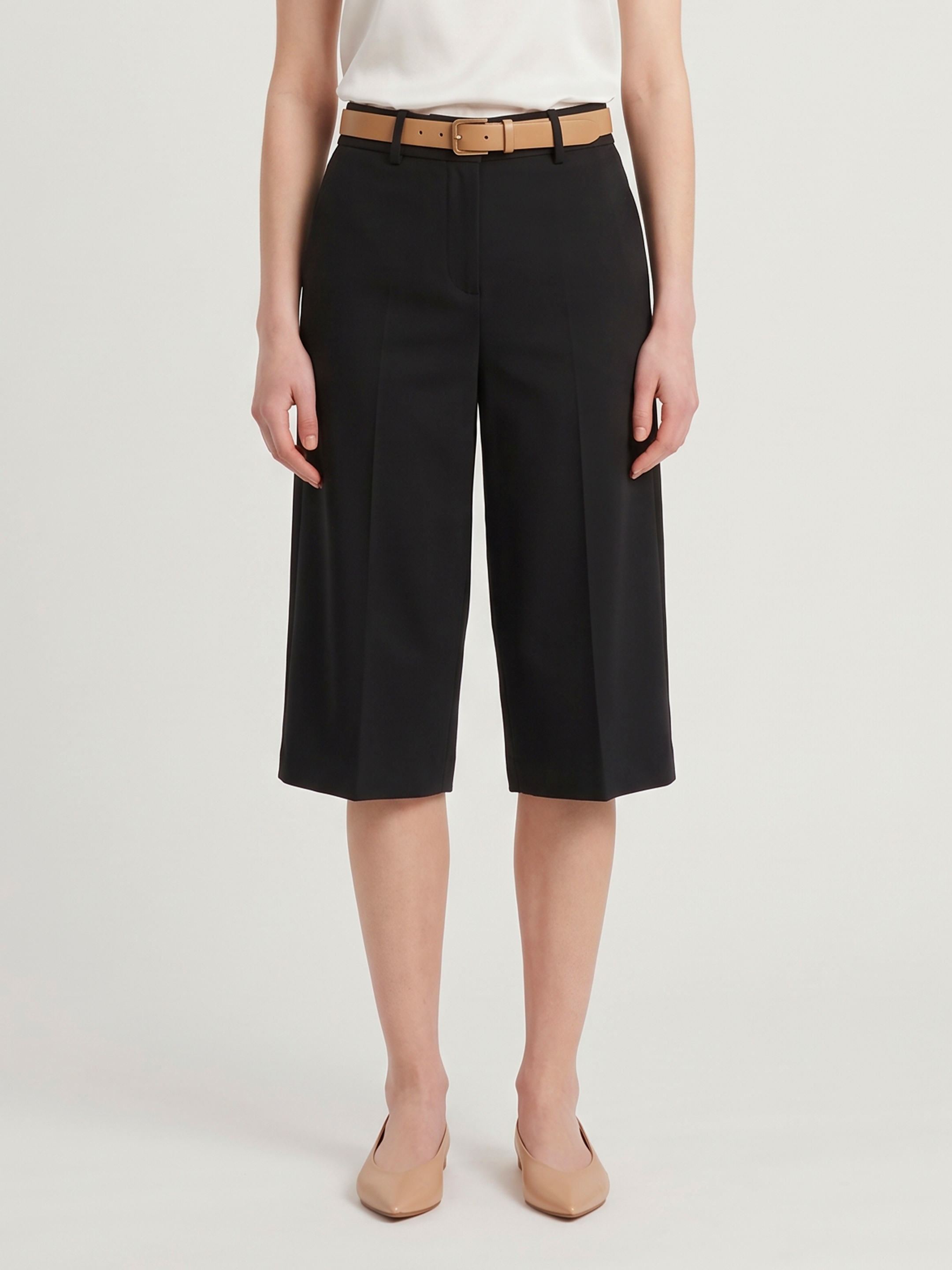 Sutton New York Black Stretch Canvas Bermuda Shorts
