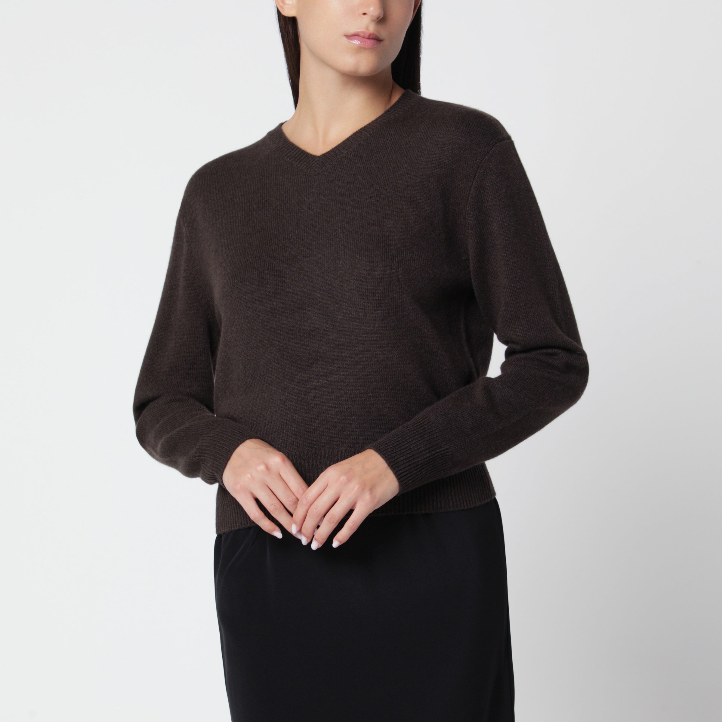 Almada Label Gaelle Chocolate Cashmere Sweater