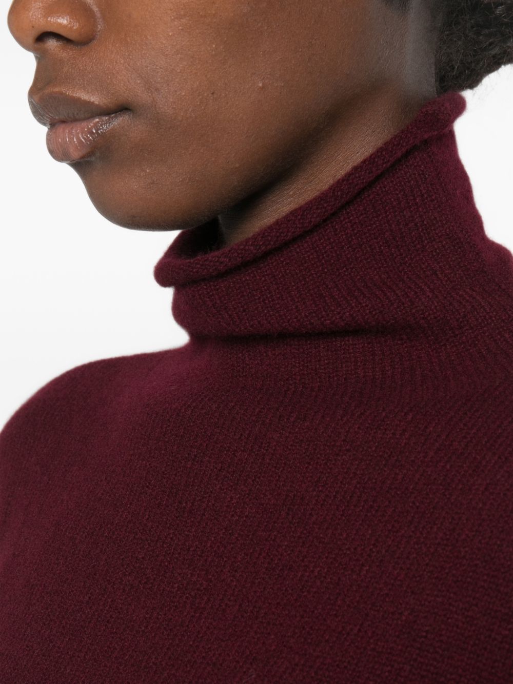 Beyou Cashmere Turtle-Neck Sweater