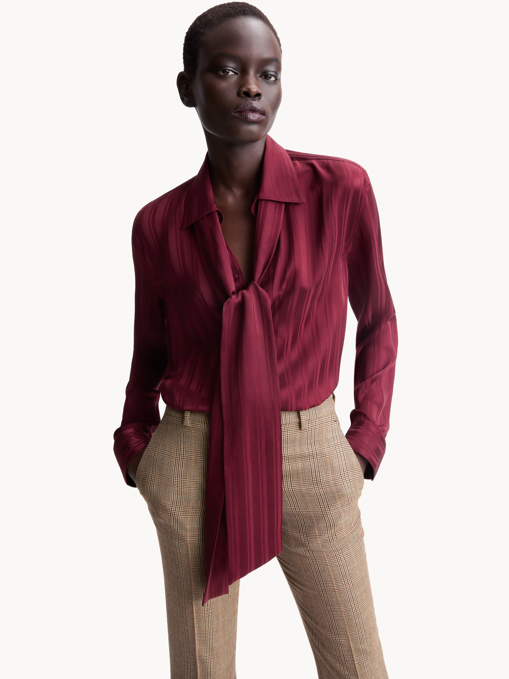 Saint Laurent Cassandre Lavallière Blouse