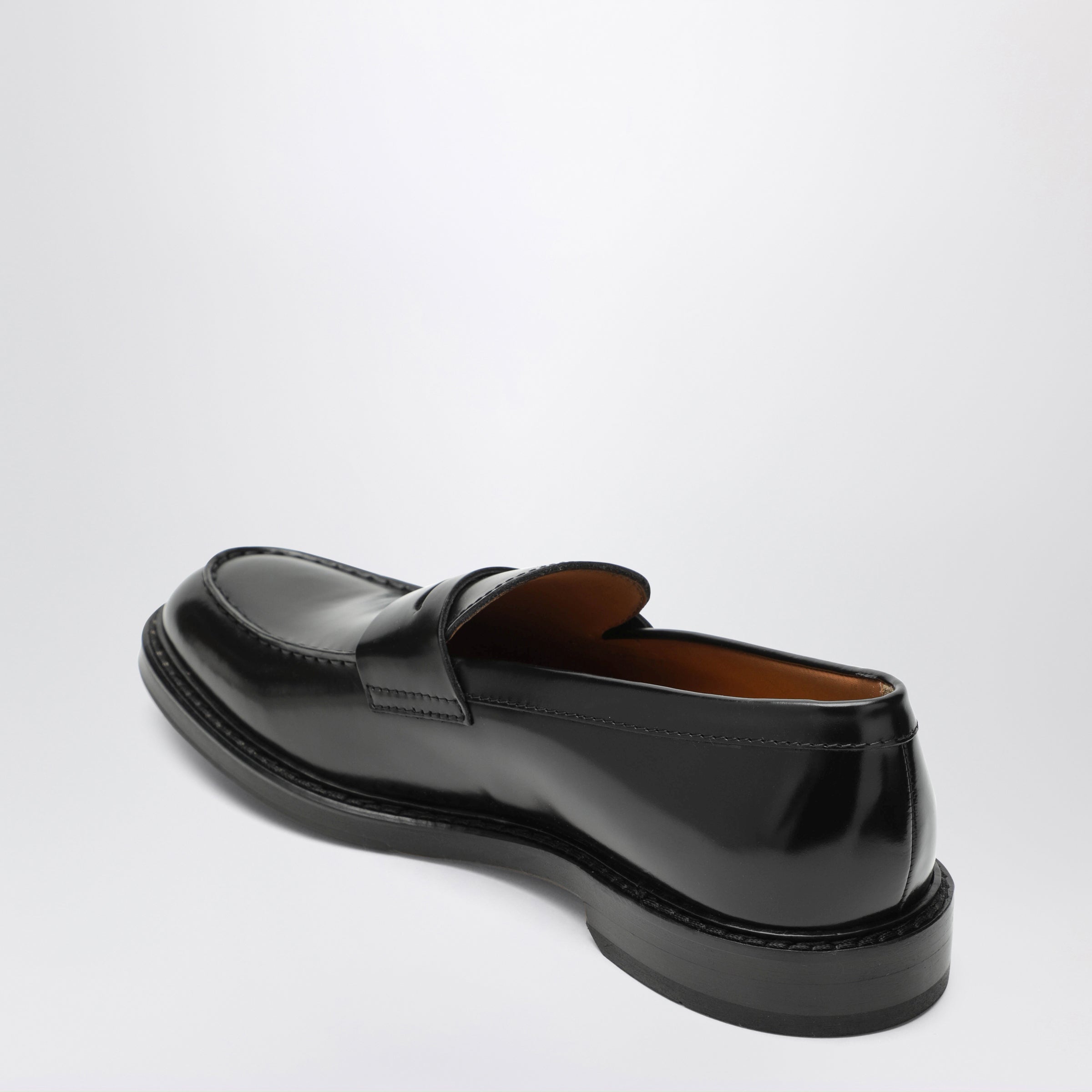 Doucal's Black Leather Loafer