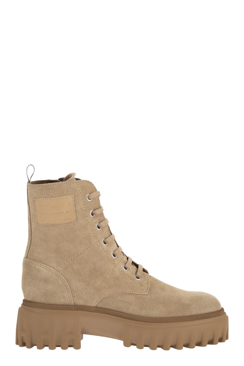 Hogan H700 - Suede Ankle Boots With Lug Sole