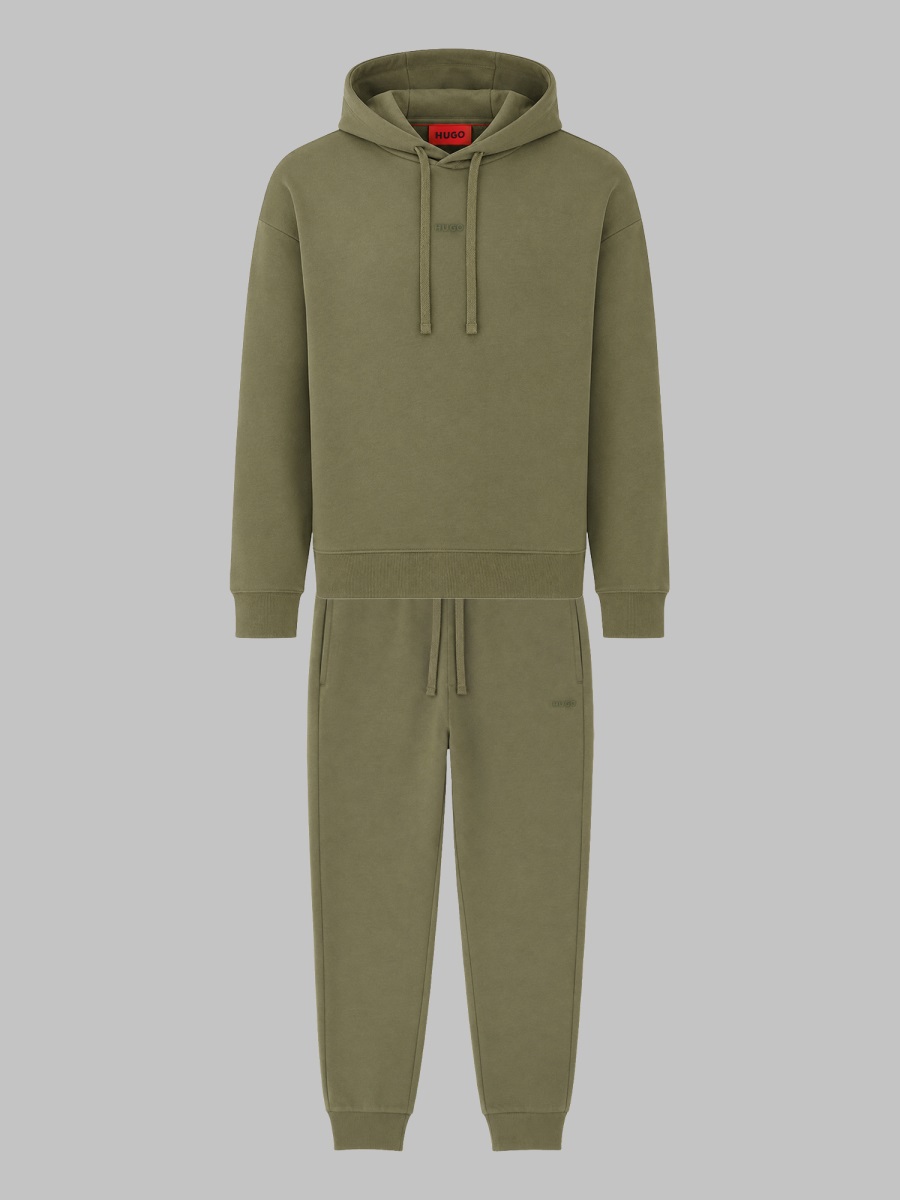 Hugo Tracksuit "Dapo Dayote"