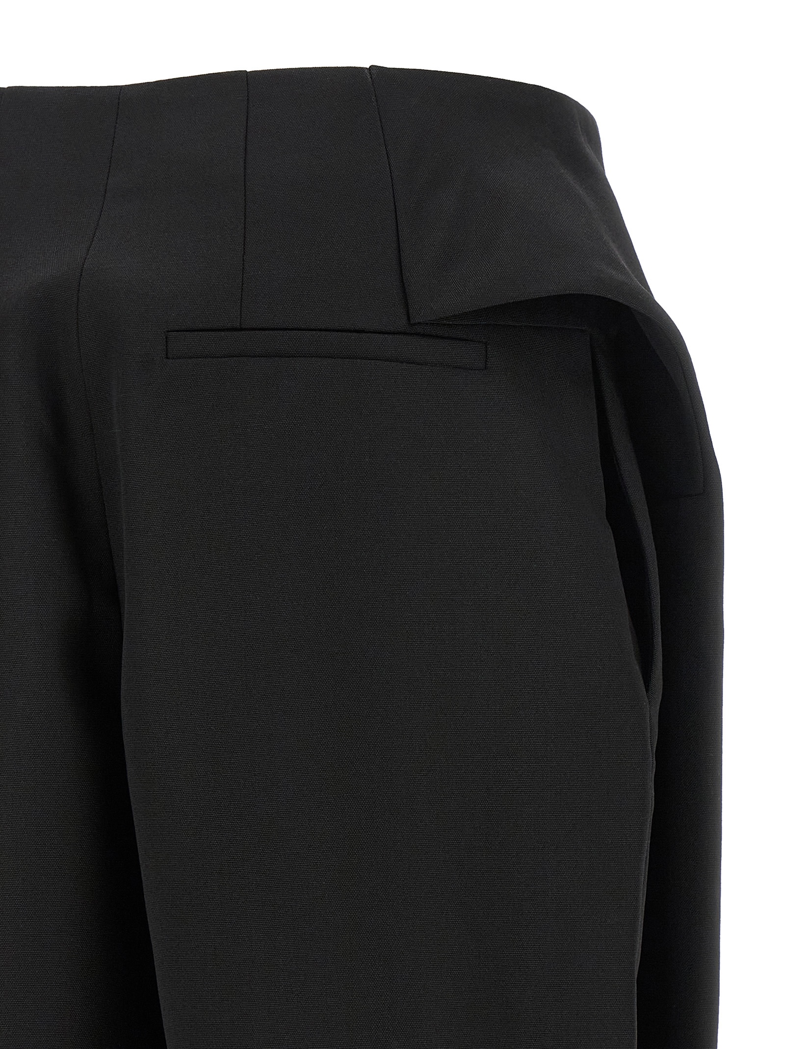 Jacquemus 'Le Short Cubisto' Bermuda Shorts
