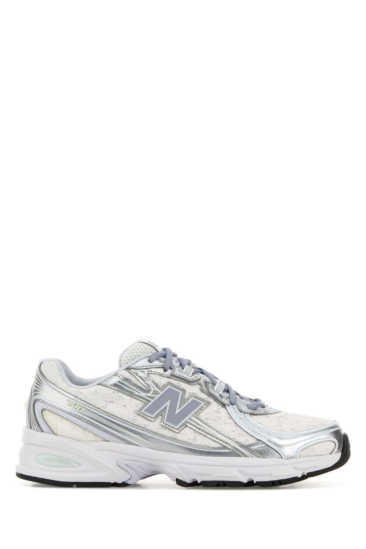 New Balance 740