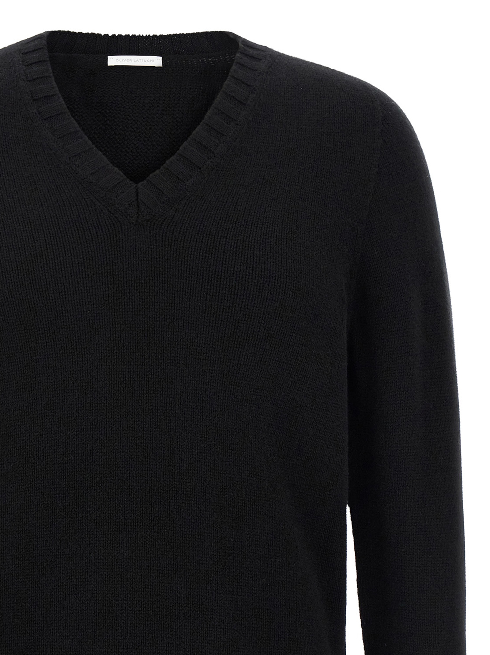 Oliver Lattughi Cashmere V-Sweater
