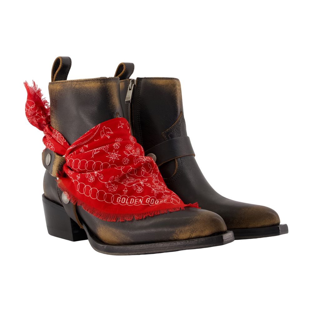 Golden Goose Stivali Debbie Bassi In Pelle Nera Con F