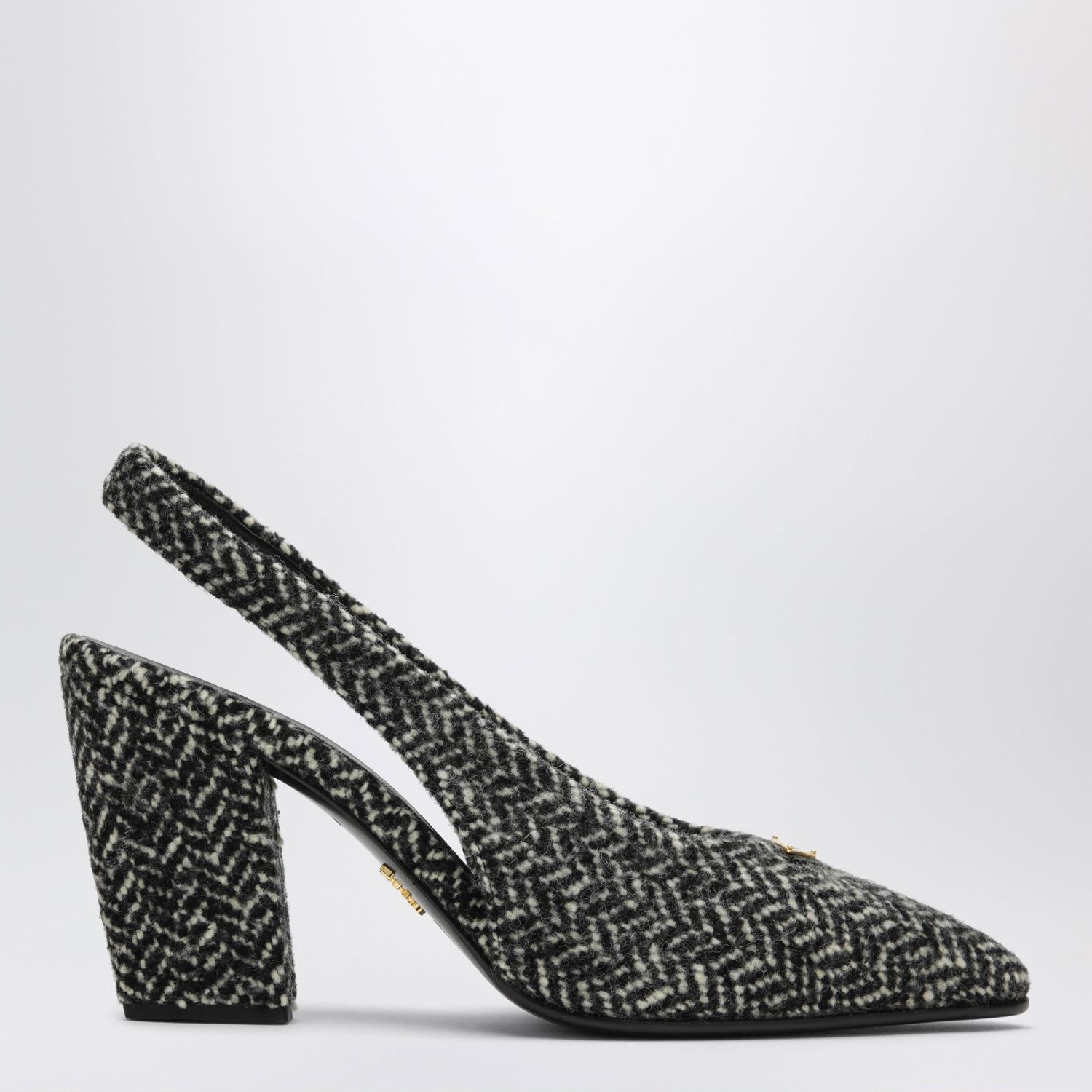 Prada White And Black Slingback Pumps In Chevr