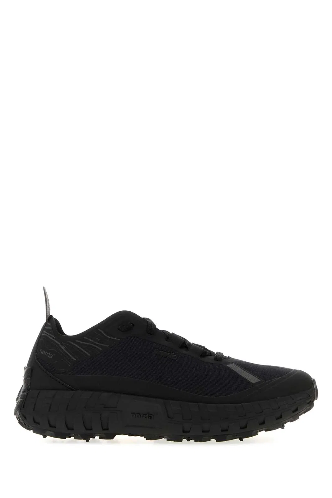 Norda Run Black Canvas 001A Sneakers