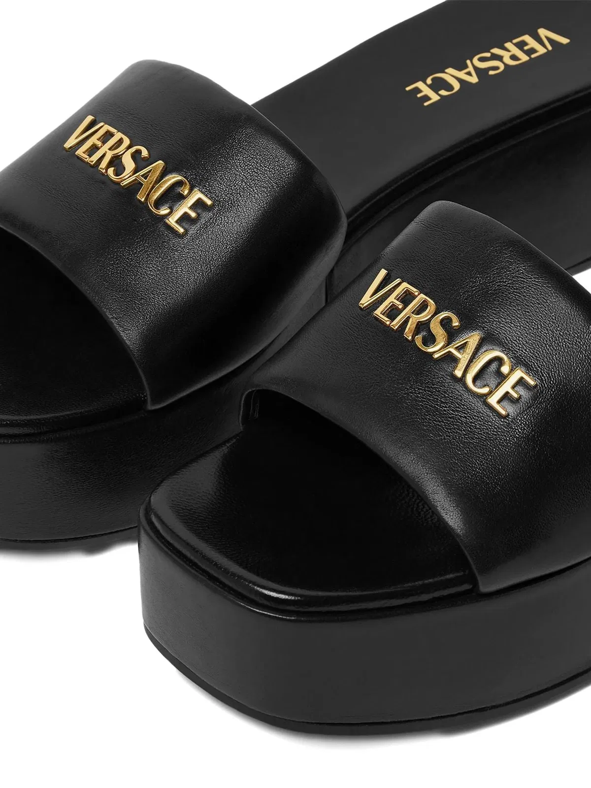 Versace Tag Mule T.62