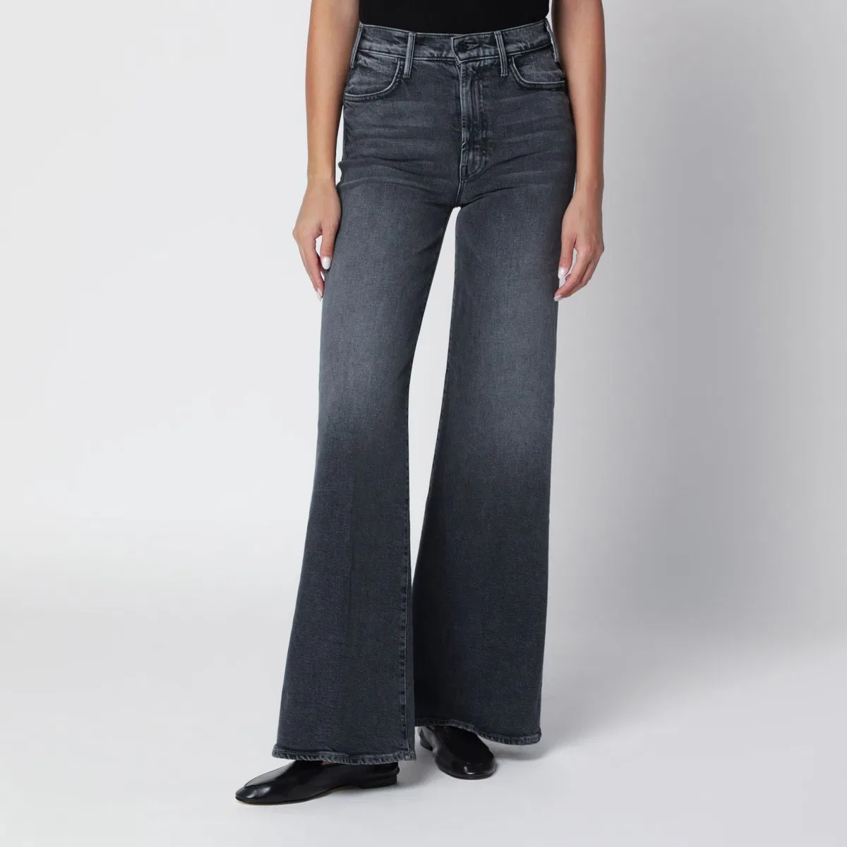 Mother The Hustler Roller Sneak Jeans In Dark G