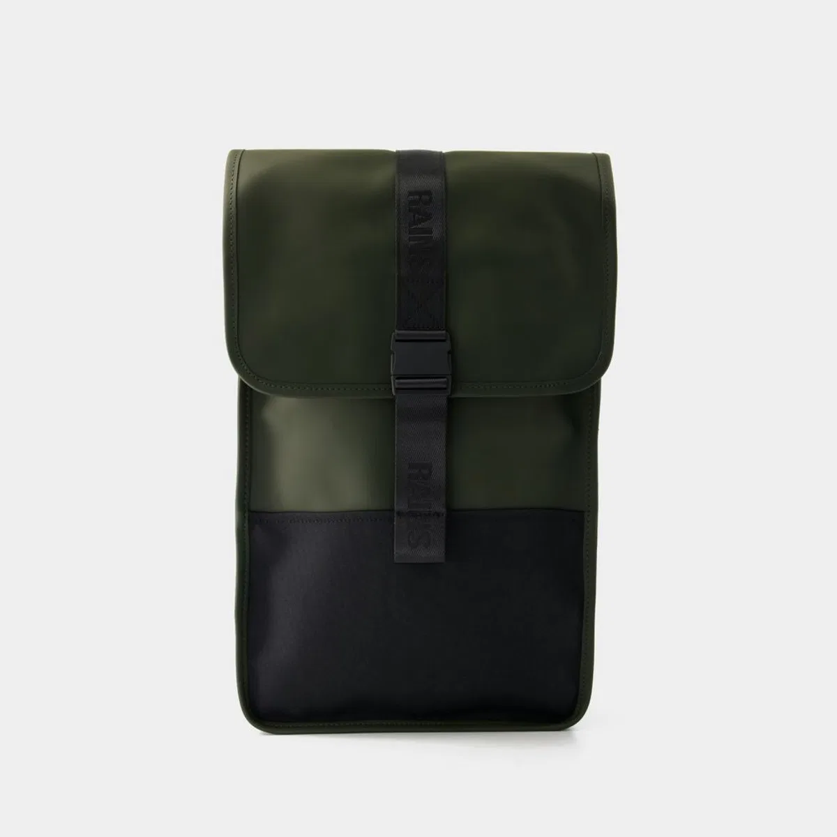 Rains Trail Backpack
