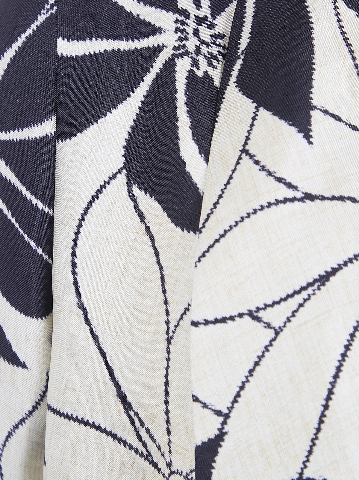 Ibrigu Printed Silk Overcoat