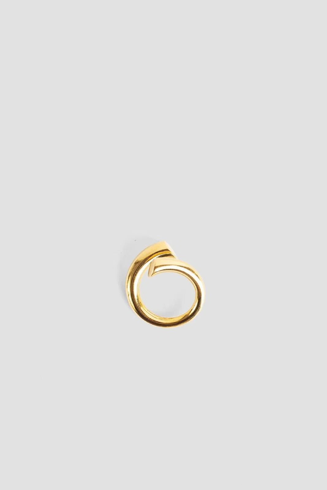 Charlotte Chesnais Bague Biseau