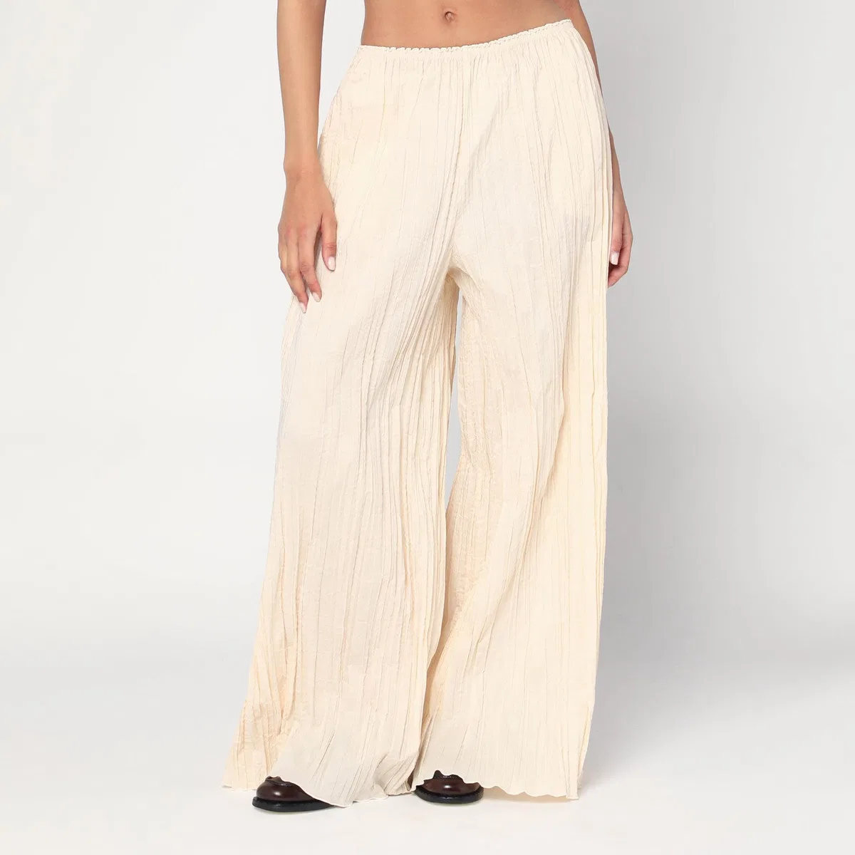 Mkdt studio Pinola-Atelier Pleated Fabric Ivory Trou