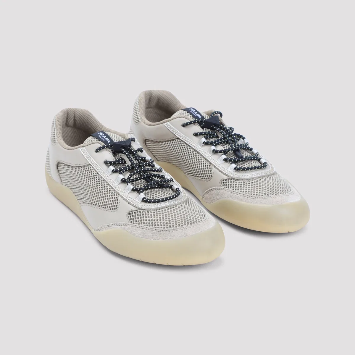 Prada Deserto Allacciate Sneakers