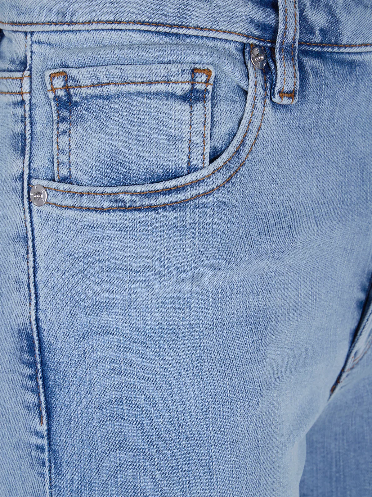 Frame "The Reboot Crop" Denim