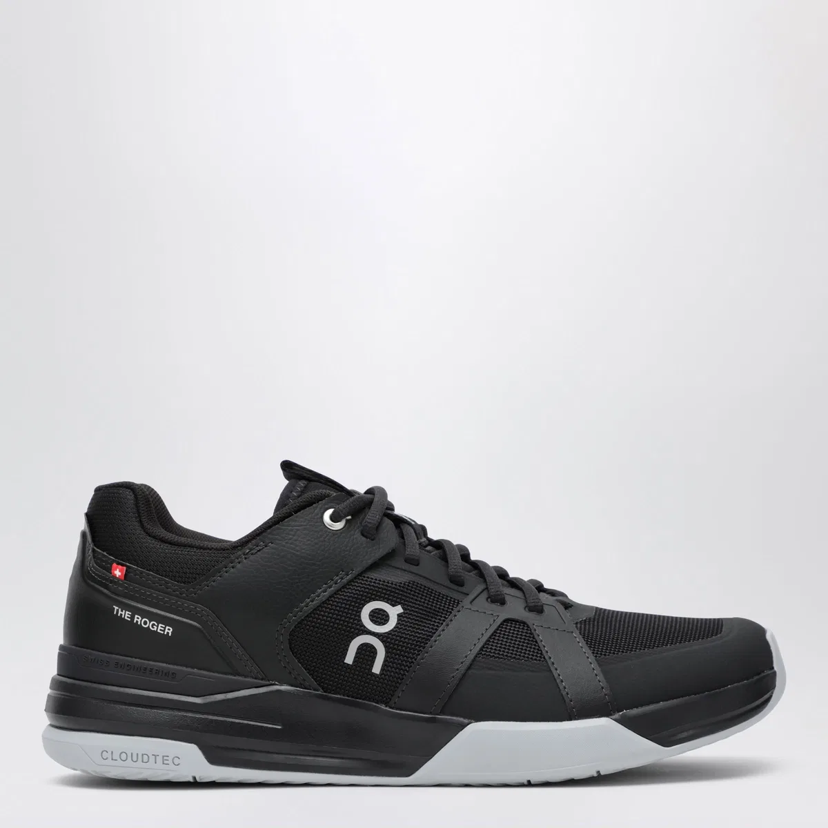 On The Roger Clubhouse Pro Tennis Shoes Bla