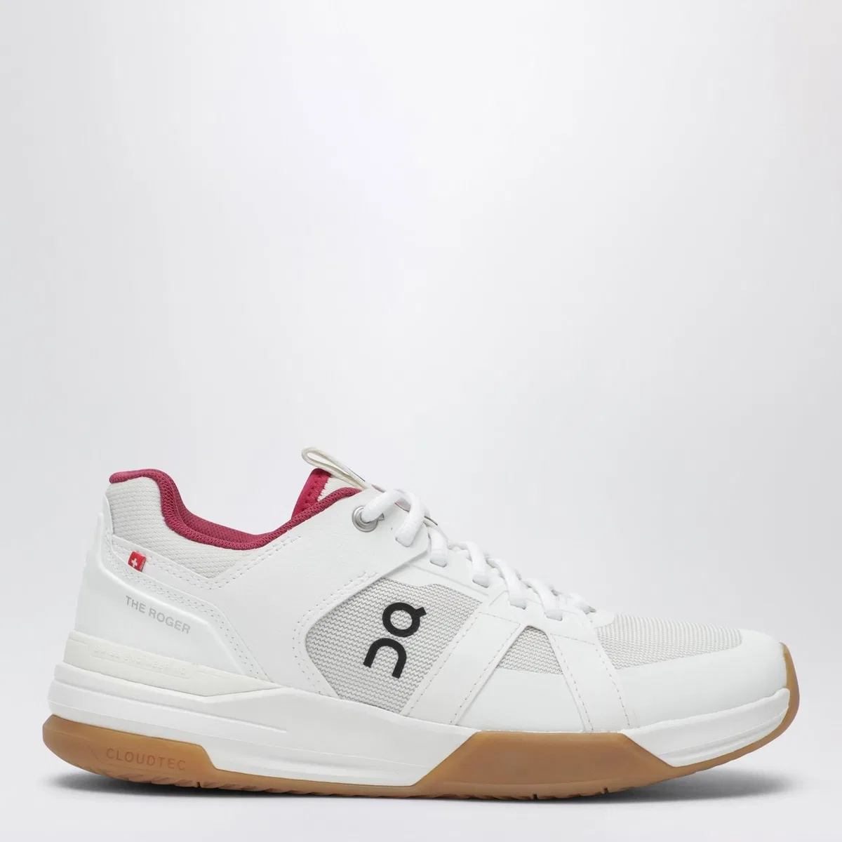 On Running The Roger Clubhouse Pro Tennis Shoes In 
