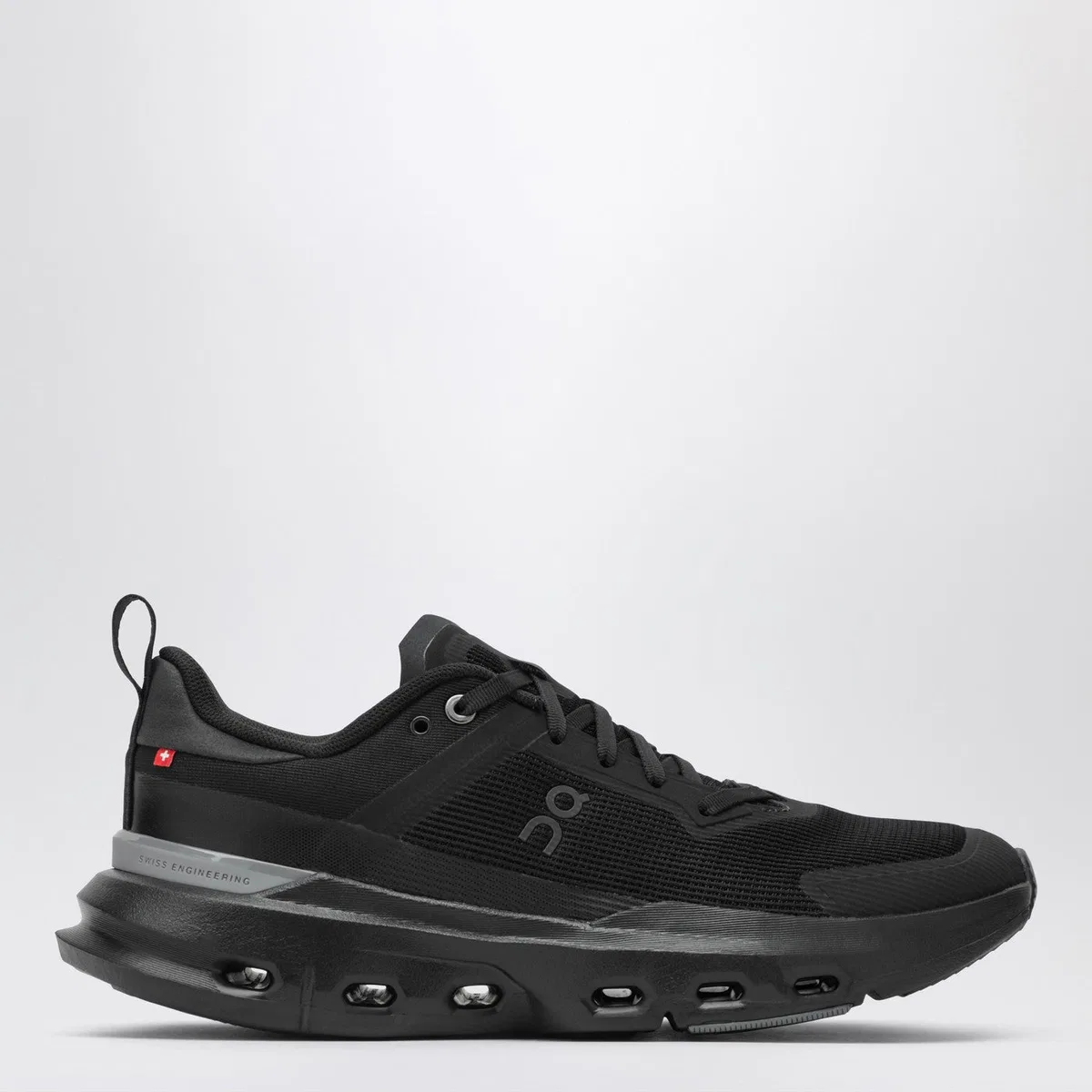 On Sneakers Cloudpulse Next Black