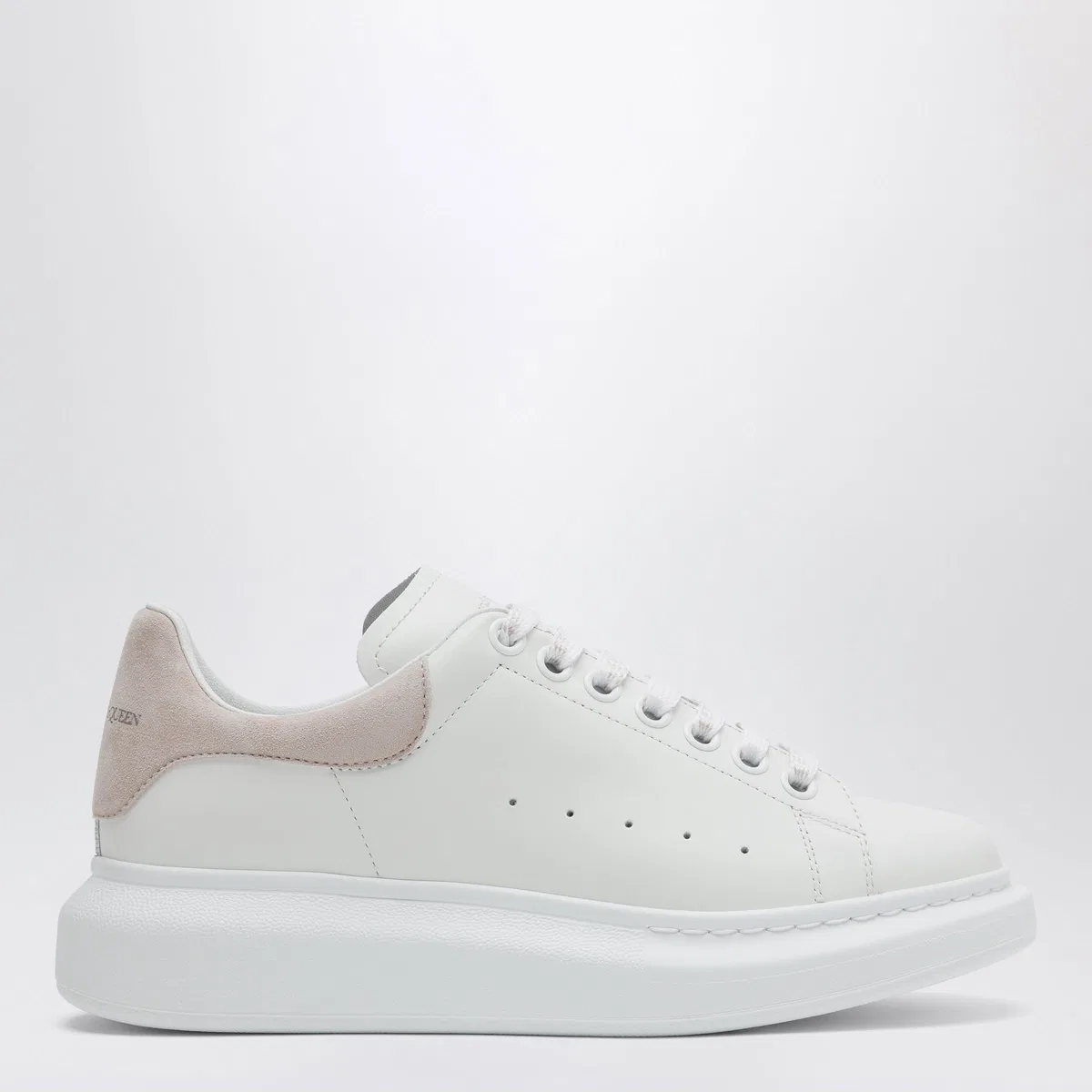 Alexander Mcqueen Oversized Sneakers In White/Patchouli