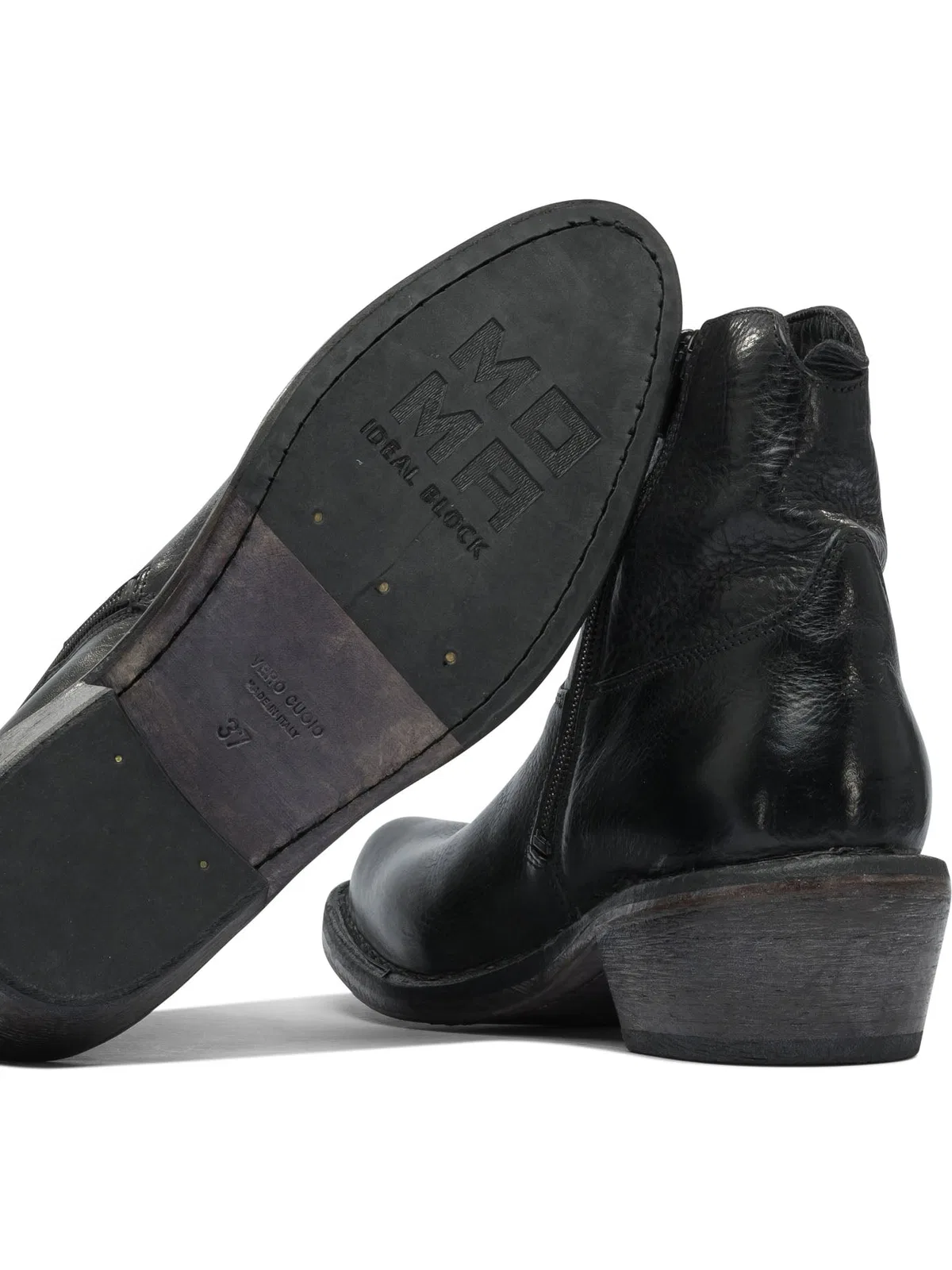 Moma Boots