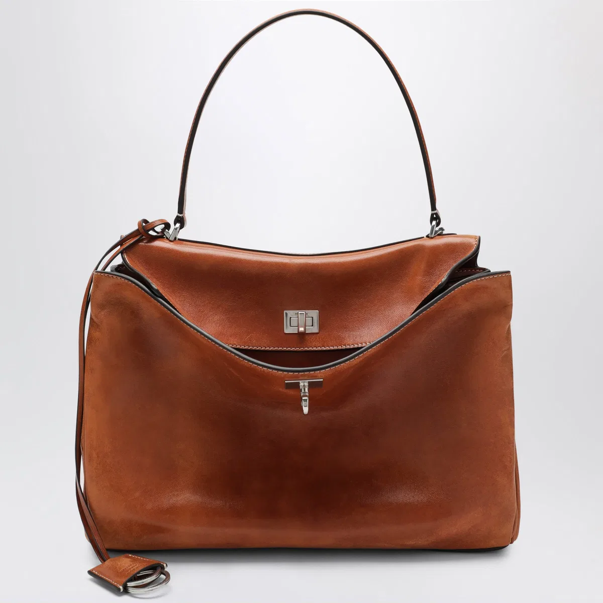 Balenciaga Rodeo Medium Bag In Vegetable-Tanned Lam