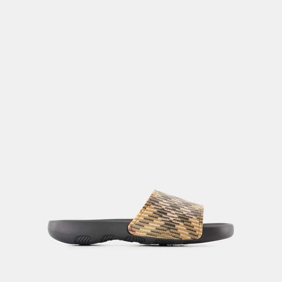 Burberry Dive Check Sandals