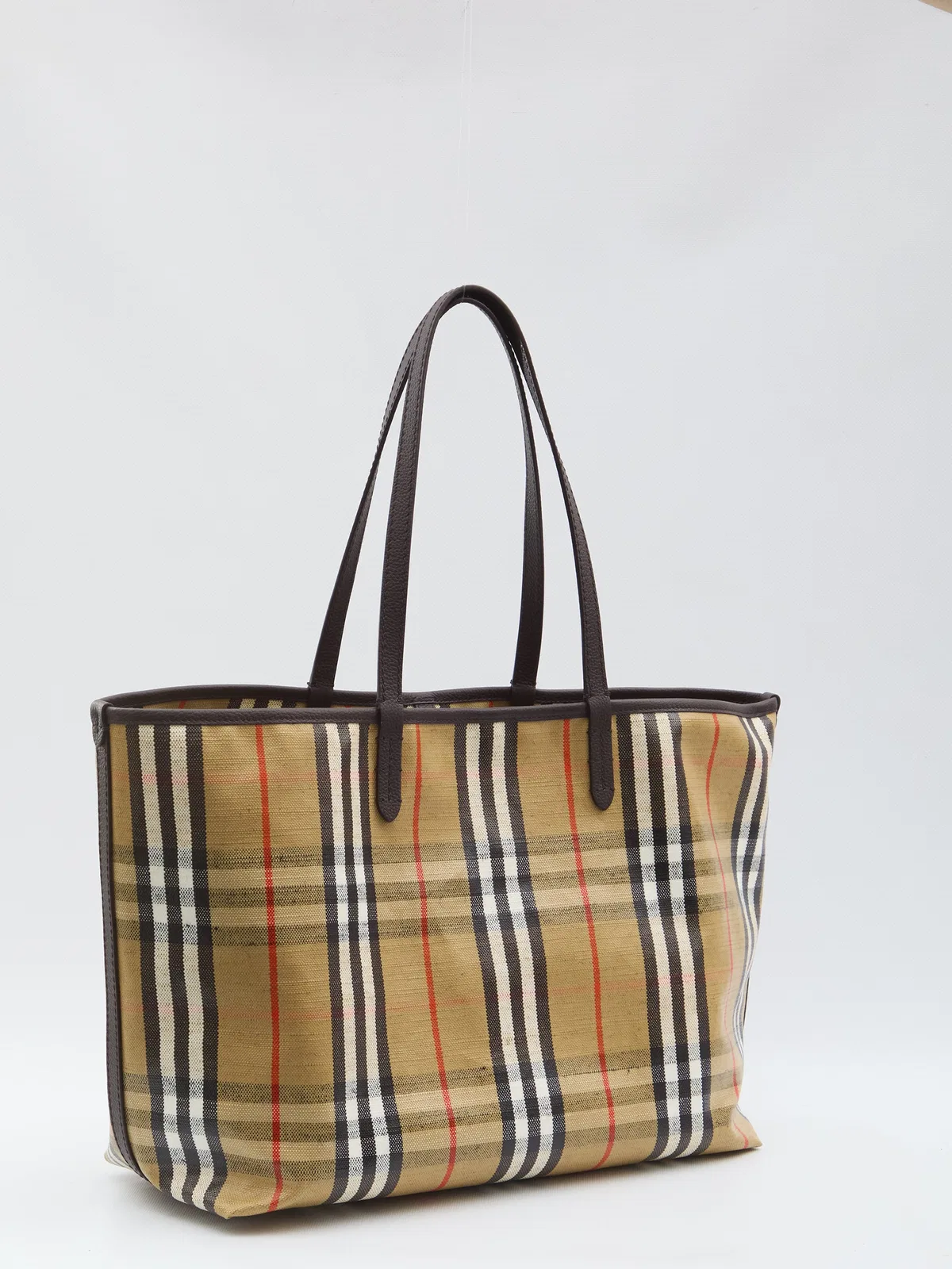 Burberry Ll Highlands Medium Shopper Bag
