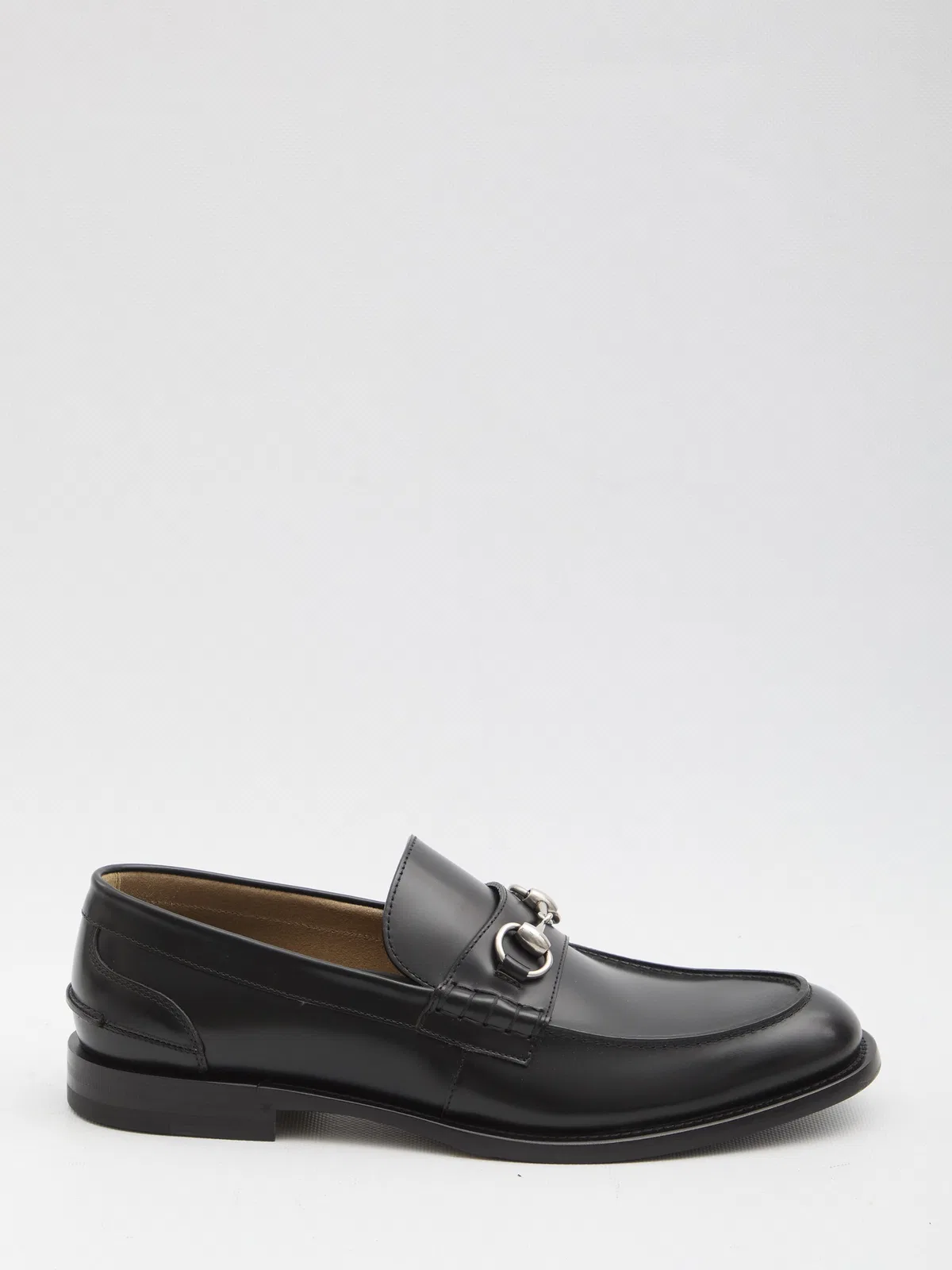 Gucci Leather Loafer With Clasp