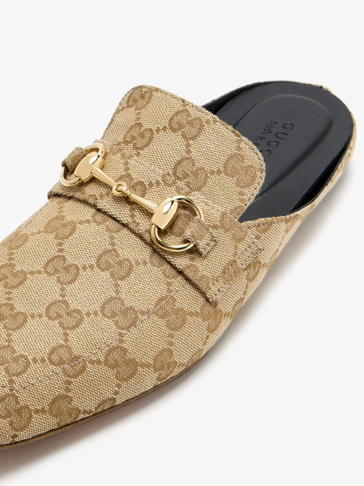 Gucci Nude Neutrals Leather Ragazzo Mules