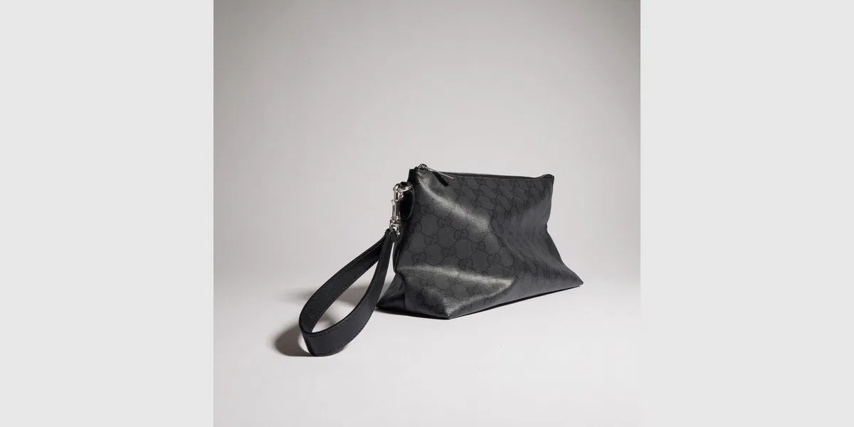 Gucci Wristlet Clutch With Logo Pattern