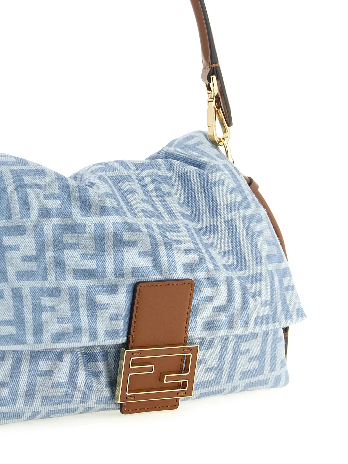 Fendi 'Mamma Baguette' Medium Shoulder Bag